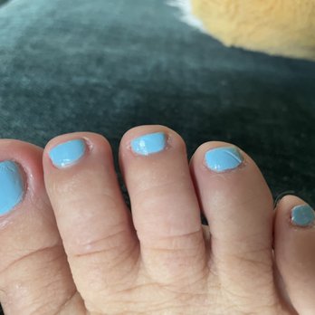 Essence Nail Spa - Clumpy and never dried - Nail Salons Near Me - Clearwater, Florida