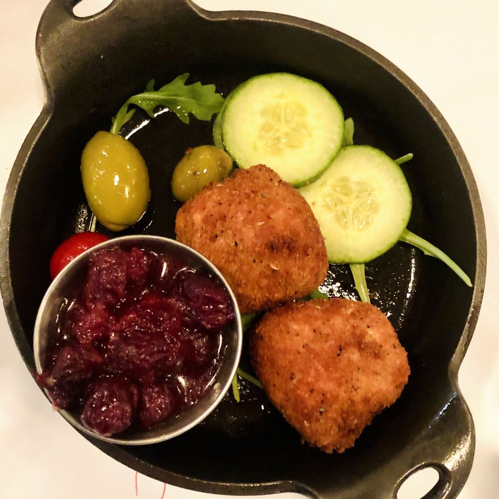 Milano Restaurant Pizza