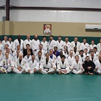 Gracie Jiu-Jitsu Madison - Brazilian Jiu-jitsu Near Me - Madison, Mississippi Gracie Jiu-Jitsu Madison - Brazilian Jiu-jitsu Near Me - Madison, Mississippi