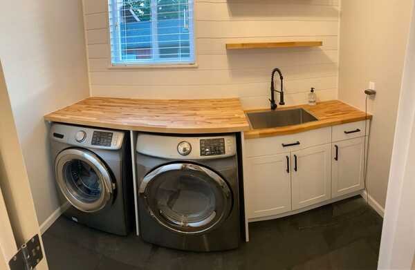 Slide of Lenear Plumbing