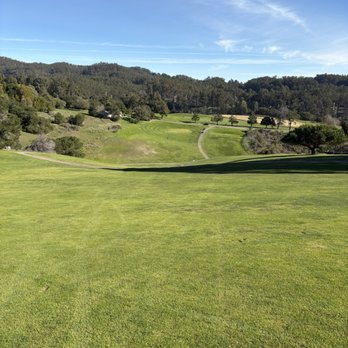 Lake Chabot Golf Course - View from the fairway to the 18th green. This is a 649 yard, crazy downhill, par 6 - Golf Near Me - Oakland, California Lake Chabot Golf Course - View from the fairway to the 18th green. This is a 649 yard, crazy downhill, par 6 - Golf Near Me - Oakland, California