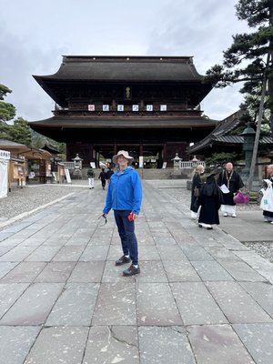 Zenkōji temple by null