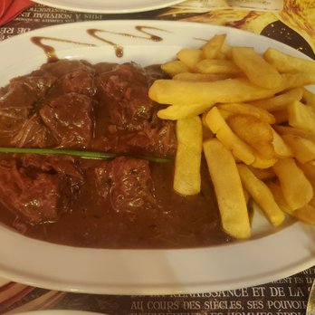 Le Bistro - Beef stew with beer - tender and so delicious! - Brasseries Near Me - Brussels, BRU Le Bistro - Beef stew with beer - tender and so delicious! - Brasseries Near Me - Brussels, BRU