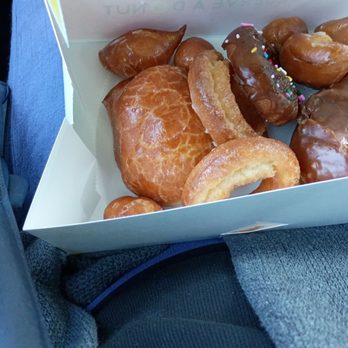 Ruby Donut - Box of donuts - Donuts Near Me - Ayer, Massachusetts Ruby Donut - Box of donuts - Donuts Near Me - Ayer, Massachusetts