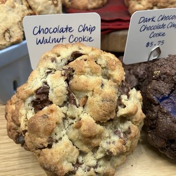 Levain Bakery - Chocolate Chip Walnut Cookie - Bakeries Near Me - New York, New York Levain Bakery - Chocolate Chip Walnut Cookie - Bakeries Near Me - New York, New York