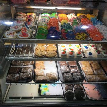 Beagle Bagel Cafe - Desserts!!! - Bagels Near Me - Jackson, Mississippi
