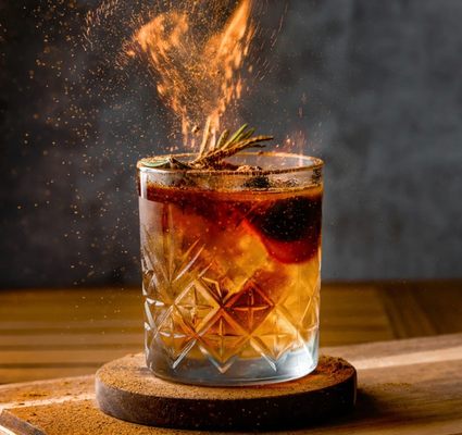 Shoreside Restaurant and Bar by null