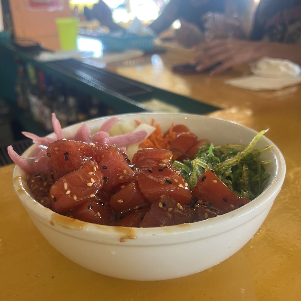 Duffy's - Poke bowl - Coffee & Tea Near Me - Vieques, Puerto Rico