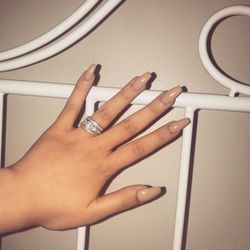 2000 Nails