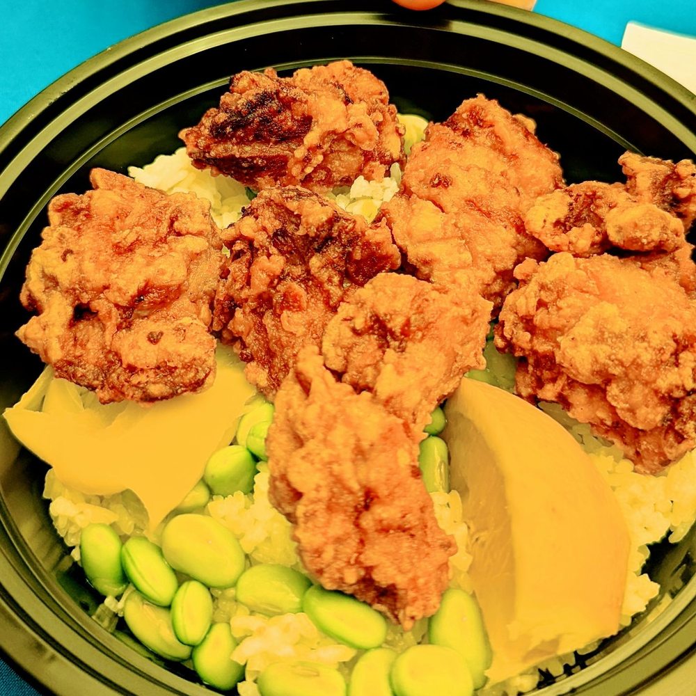 Matsumoto Samurai's Kitchen - Fried chicken bowl - Food Trucks Near Me - Oakhurst, California Matsumoto Samurai's Kitchen - Fried chicken bowl - Food Trucks Near Me - Oakhurst, California