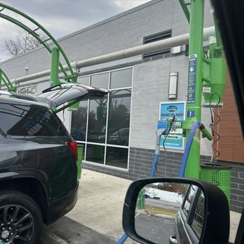 Green Clean Express Auto Wash - High Street - Car Wash Near Me - Portsmouth, Virginia Green Clean Express Auto Wash - High Street - Car Wash Near Me - Portsmouth, Virginia