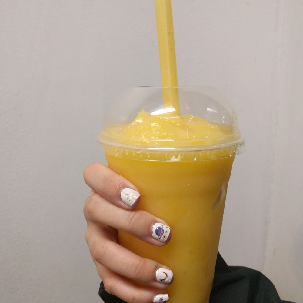 Tasty House Restaurant - Mango Smoothie - Cantonese Near Me - Berwyn, Illinois Tasty House Restaurant - Mango Smoothie - Cantonese Near Me - Berwyn, Illinois