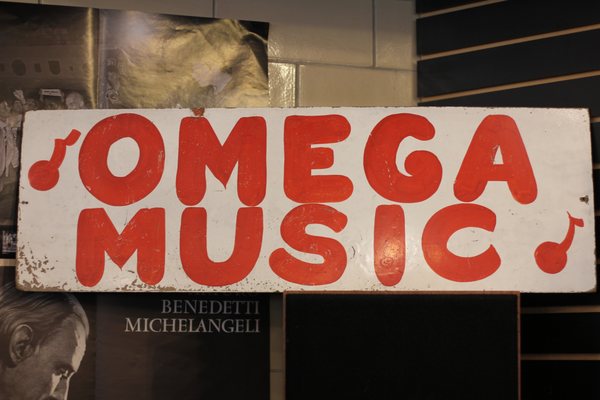Omega Music by null