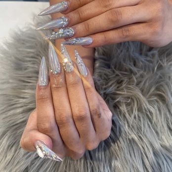 Pro Nails & Spa - Nail Salons Near Me - Costa Mesa, California