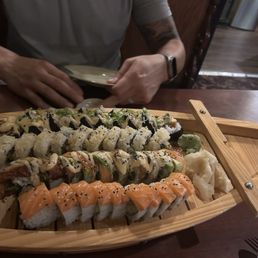 Delish  sushi rolls: Rock-n-Roll ,Spicy Tuna Crunch ,Three Sum ,Sexy Man.
