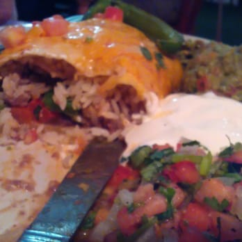 Mariachi Loco - Beef burrito had 3 pieces of beef, 5lbs bland nasty rice, told the waitress "see i told you there was beef"..end of discussion. - Mexican Near Me - Roseburg, Oregon Mariachi Loco - Beef burrito had 3 pieces of beef, 5lbs bland nasty rice, told the waitress "see i told you there was beef"..end of discussion. - Mexican Near Me - Roseburg, Oregon