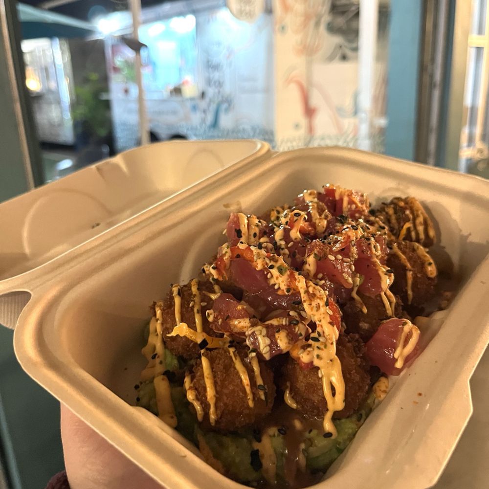 Poke tots Poke tots