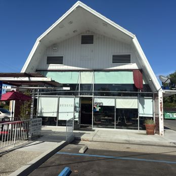 Burger Barn - Burgers Near Me - San Jose, California