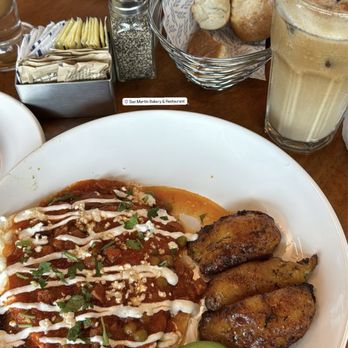 San Martín Bakery & Restaurant - Motuleño and Steak Chilaquiles - Bakeries Near Me - Dallas, Texas