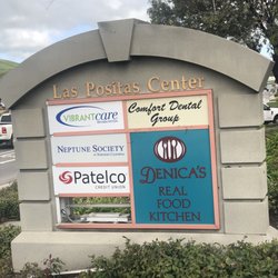 Las Positas Center - Signage on N. Livermore side.