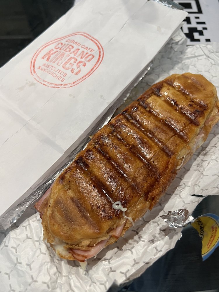 CUBANO KINGS Updated September 2024 21 Photos 141 Spadina Avenue