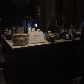 Ryman Auditorium - Snacks and drinks - Music Venues Near Me - Nashville, Tennessee Ryman Auditorium - Snacks and drinks - Music Venues Near Me - Nashville, Tennessee