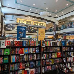 Barnes & Noble