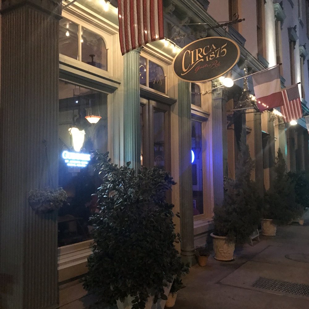 Circa 1875 - from outside - nice and charming - Pubs Near Me - Savannah, Georgia Circa 1875 - from outside - nice and charming - Pubs Near Me - Savannah, Georgia