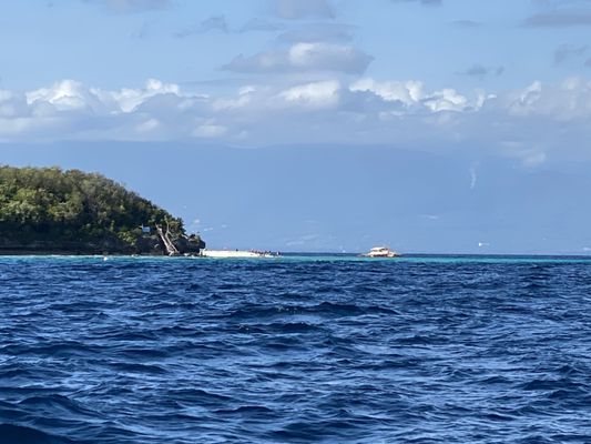 Bluewater Sumilon Island Resort by null