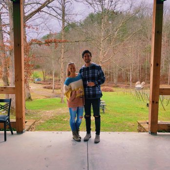 Bear Claw Vineyards - Wineries Near Me - Blue Ridge, Georgia