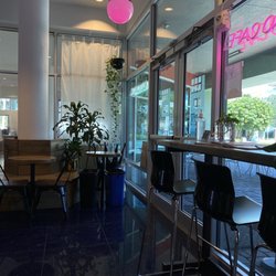 Motoneko Cafe - Entrance to Motoneko Cafe