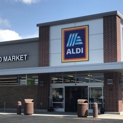 ALDI - Exterior