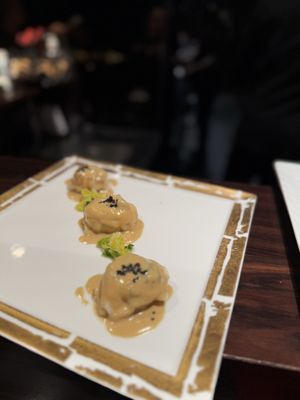 L'Atelier de Joël Robuchon Étoile - Champs-Élysées by null