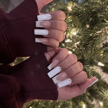 Captivate Nail Spa - Each set was 60 Dollers , they where really nice and I like the price - Nail Salons Near Me - Fullerton, California