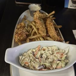 Dave & Buster's Rochester - Chicken fingers