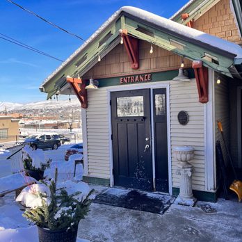 Wild Huckleberry - Entrance - Breakfast & Brunch Near Me - Wenatchee, Washington