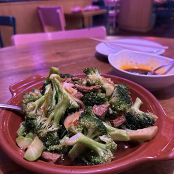 Spicy Moon at Bowery - Vegan Beef & Broccoli - Szechuan Near Me - New York, New York