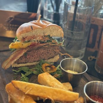 Willard Hicks - Burger. - Steakhouses Near Me - Morgan Hill, California Willard Hicks - Burger. - Steakhouses Near Me - Morgan Hill, California
