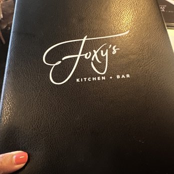 Foxy’s Kitchen + Bar - Bars Near Me - Rancho Mirage, California