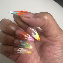 M & B Nail Studio