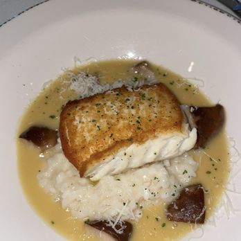 Carmine's - Halibut and risotto - Italian Near Me - Bellevue, Washington