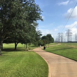 The short trial. The path is super wide so you rarely have to move out of the way for bikers or strollers. The short trial. The path is super wide so you rarely have to move out of the way for bikers or strollers.