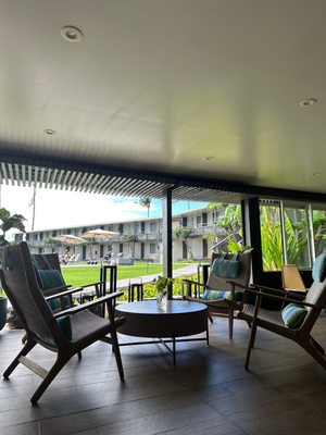 Maui Seaside Hotel by null