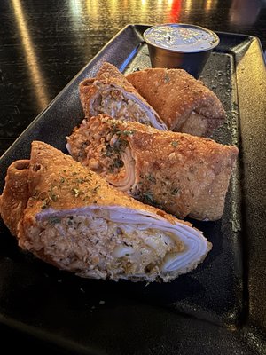 Warehouse Kitchen + Sports Bar by null