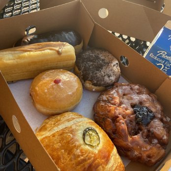 Doughboy Donuts - Maple bar, chocolate bar, blueberry fritter, Oreo doughnut, and a jalapeño croissant - Donuts Near Me - Sparks, Nevada