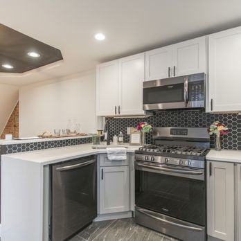 SkyPro Home Solutions - a kitchen with stainless steel appliances - General Contractors Near Me - Atlantic City, New Jersey SkyPro Home Solutions - a kitchen with stainless steel appliances - General Contractors Near Me - Atlantic City, New Jersey