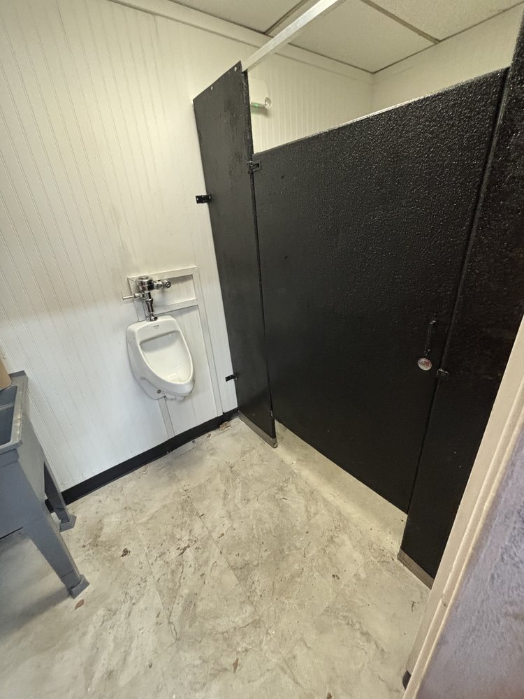 Slide of Empire Construction Professionals