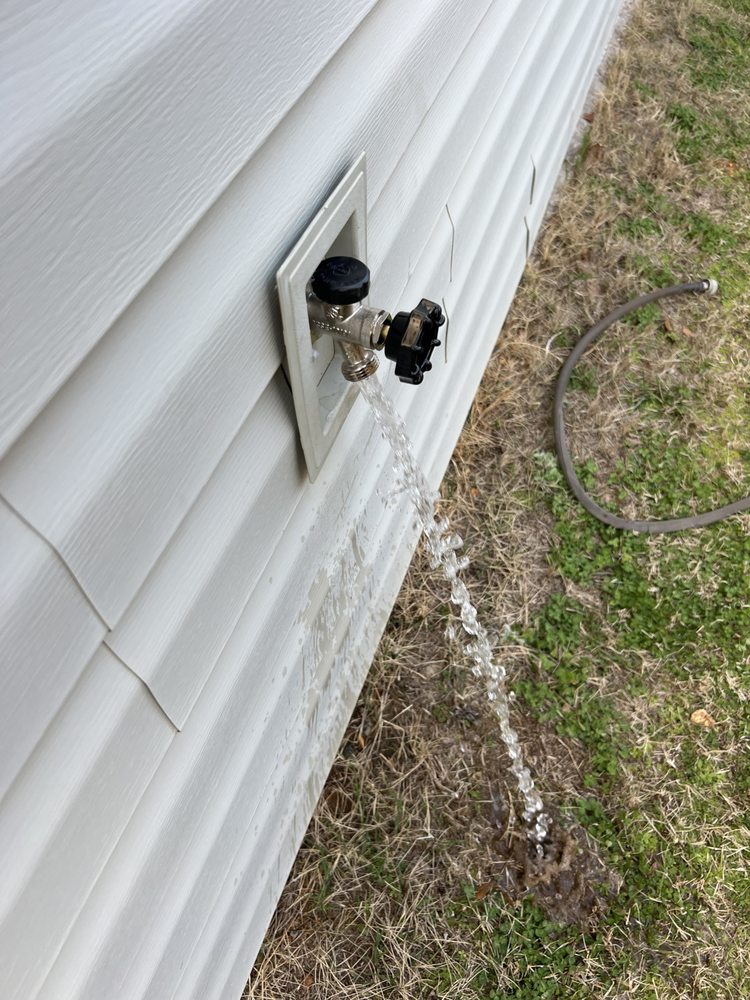 Slide of Imperial Plumbing and Drain Cleaning