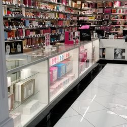 Perfumania