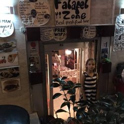 Falafel Zone - Falafelzone ....Beste fresh food in town ...#falafelzone #istanbul #taksim #vegetarien #vejeteryan #vegan